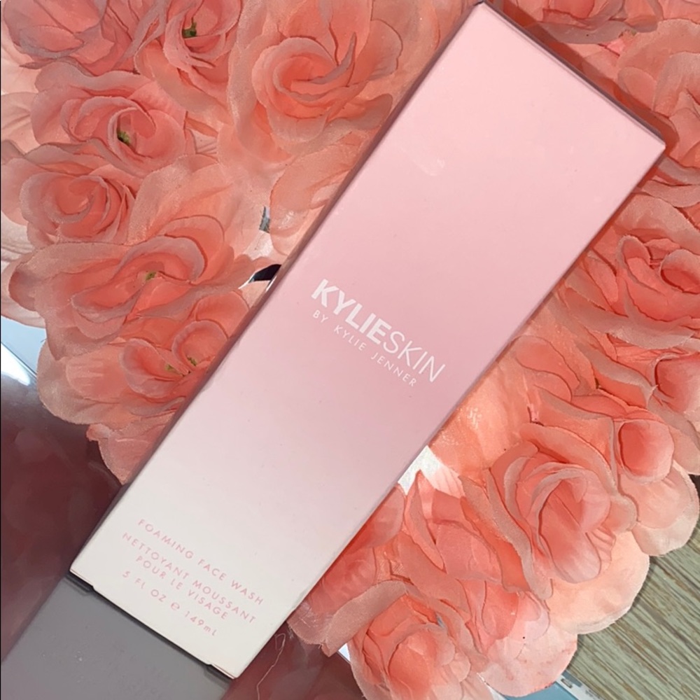 KYLIE SKIN